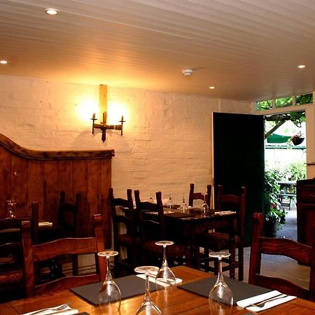 The Lamb Inn Марлборо Экстерьер фото